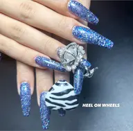 (オフ・ケア込み)長さだしワンカラー2本アート☠️ラメグラ可🩸