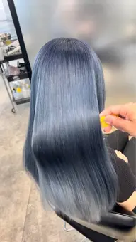 【男女兼用】Ｗカラー＋ULTOWAトリートメント（ケアブリーチ使用）