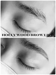 ハリウッドブロウリフト【HBL】