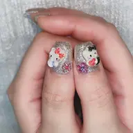 ✨キラキラのパーツが好みの方にお勧め💕　　　　　　　　　🎁9980円🎁パーツが思い切りつけられ定額ネイルです✨💗