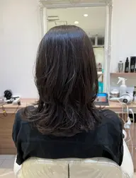 ︎︎︎︎☑︎ 𝘎𝘳𝘦𝘺 𝘊𝘰𝘭𝘰𝘳 :  （肩下）自然な馴染ませグレーカラー🪄