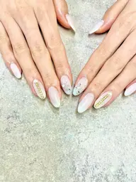 ハンド◆持ち込みデザイン　11000円​〜​カスタマイズ◆ソフトジェルオフ込み/ニュアンス/ワンホン/韓国ネイル