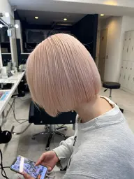 カット＋ケアブリーチ＋カラー➕髪質改善ULTOWAトリートメント《レイヤー・インナーカラー・艶髪・新宿》