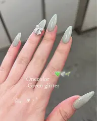 オフ込み どちらも ワンカラーorベース色なしラメグラ