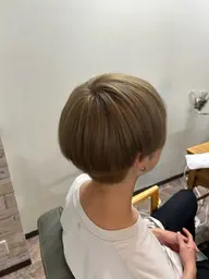 カット✂️+ブリーチあり🙆🏻‍♀️︎ダブルカラー
