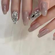 🫧限定メニュー🫧チップ長さだし込み🎀🎀ワンカラー＋ストーン埋め尽くし2本orパーツ2本