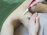 【背中＋襟足set脱毛】トーンUP &アップヘアも美しく！うるツヤ脱毛2回¥7,800