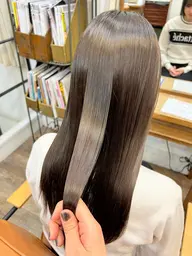 トリートメント付✨艶髪🎀ナチュラル縮毛矯正✨通常¥18700→¥4500