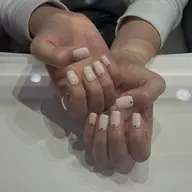 〈オフなし〉ハンドワンカラー➕2本アートorストーン10粒