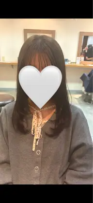 小顔に見える顔まわりレイヤーカット