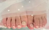 Foot 👣 ミラーネイル💛< オフなし > 🛁フットバス、甘皮ケア付✨