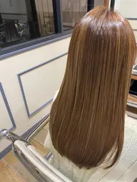 最高級ハホニコトリートメント+前髪カット