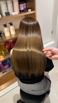艶髪ホリスティック縮毛矯正ストレート✨