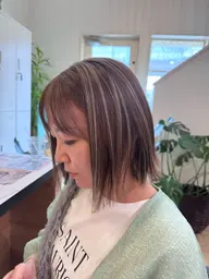 4月限定✨✨【カラーのみ♪】コントラストハイライト +TR￥13500[河内花園/若江岩田]