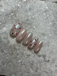 時短！ハートホロ💓マグネット×ミラー×バカラネイル✨口コミ投稿でジェルオフ、ケア無料👼