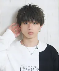 【眉毛で差がつく！】似合わせメンズカット＋眉カット