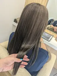 カット✂️白髪ぼかしハイライト&似合わせカラー🗝️