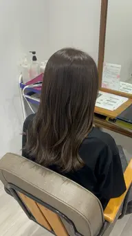 水素カラーでつやつや髪に！