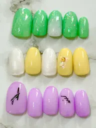 人気ナチュラルネイル