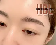 ハリウッドブロウリフト(眉パ＋眉ワックス)/仕上げメイク可🌈