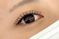 【マツエク】フラットラッシュ120​〜​140本🌱高級コーティング付き（オフなし）