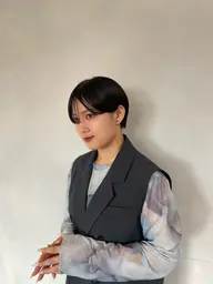 レディース限定ショートカット+ツヤ感カラー