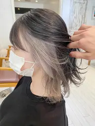 【色落ちも抜群に綺麗】〝インナーカラー〟＋〝最高級トリートメントカラー〟＋〝カット　ケアブリーチ使用