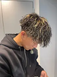 【ミニモ限定価格✂️】人気No.4⚡️カット➕ツイストスパイラルパーマ🌀(縦落ちツイスパ/ツイストスパイラル/