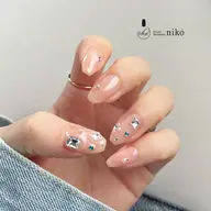 ジェルネイル10本アート（両手で5本ずつ）