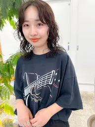 【✅U-24 ミニモ学割クーポン✅】カット+レディースパーマ+トリートメント