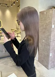 【ダメージ減💕】ブリーチカラー+艶トリートメント🌈