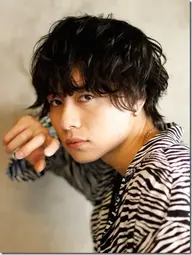 【外国人風】カット＋スペインカール＋　　　　　　　　　3stepトリートメント