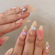 オフあり🪄パーツ乗せ放題♡デザイン持ち込み🎀¥10,100​〜​(パラジェル使用)