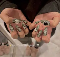 【🪄︎︎人気No.3💫】オフありパーツ乗せ放題✮*｡ﾟ《ベースワンカラー》