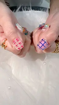 ★ハンドワンカラー+チップ10本長さ出し カラーチャートの中から2色まで選べます❤︎他店長さ出しオフ+1000