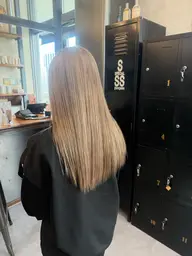 カットモデル✂️艶髪ヘアカラー✨️補修トリートメント🩷