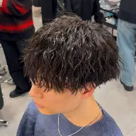 ［🔥ミニモ限定クーポン🔥］メンズカット+ツイストスパイラルパーマ+スタイリング込み🔥