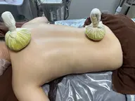 全身アロママッサージ60分(ハーブボール温熱付き)