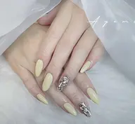 自爪ワンカラー+埋め尽くし2本orドット2本orパーツ2個