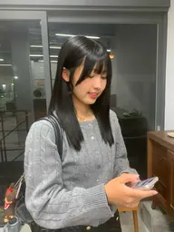 前髪や顔まわりのポイントストレート