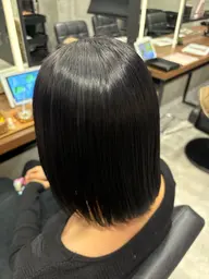 【毛先カット➕トリートメント】　女性限定🎀