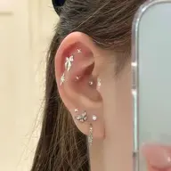 【癒されたい方に🫧】炭酸ヘッドスパ💆🏻‍♀️＋耳つぼジュエリー＋髪質改善トリートメント