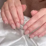 ガラスフレンチ🪩(指名予約550円)