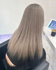 ワンカラー + 髪質改善HITAトリートメント🤍
