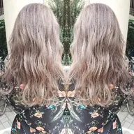 ✨個性派カラーをしたい方✨！とびきり明るくしたい方！ﾌﾞﾘｰﾁ +スローカラー+潤いトリートメント