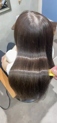 圧倒的なツヤ感  髪質改善メテオカラー