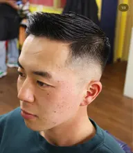 フェザーアップ➕スキンフェード💈※0mm入れないフェードも可能です！その後の顔剃り+シャンプーもやらせて頂きます！