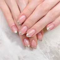 ガラスフレンチ✨【オフケア込み】パラジェルフィルイン☁️