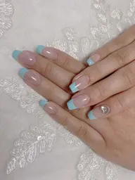 【オフ無料】ジェルフレンチ/逆フレンチ