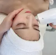 顔脱毛フェイシャル❣️led脱毛で産毛にもしっかり反応❣️脱毛後は保湿フェイシャルトリートメント付き❣️
